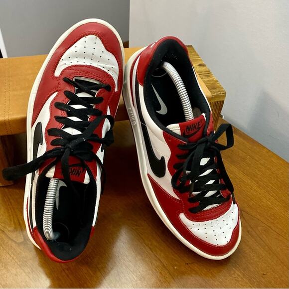 VINTAGE 2002 Nike ACE '83 Mens Sz 9 Women’s 10.5 Chicago Bulls Jordan 1 Colorway - Picture 15 of 15